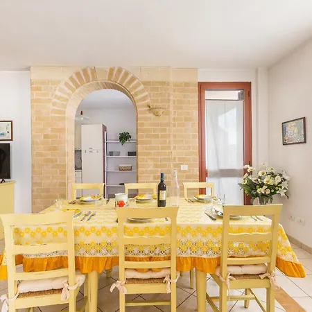 Vittoria By Barbarhouse Apartment Sant Isidoro (Apulia)
